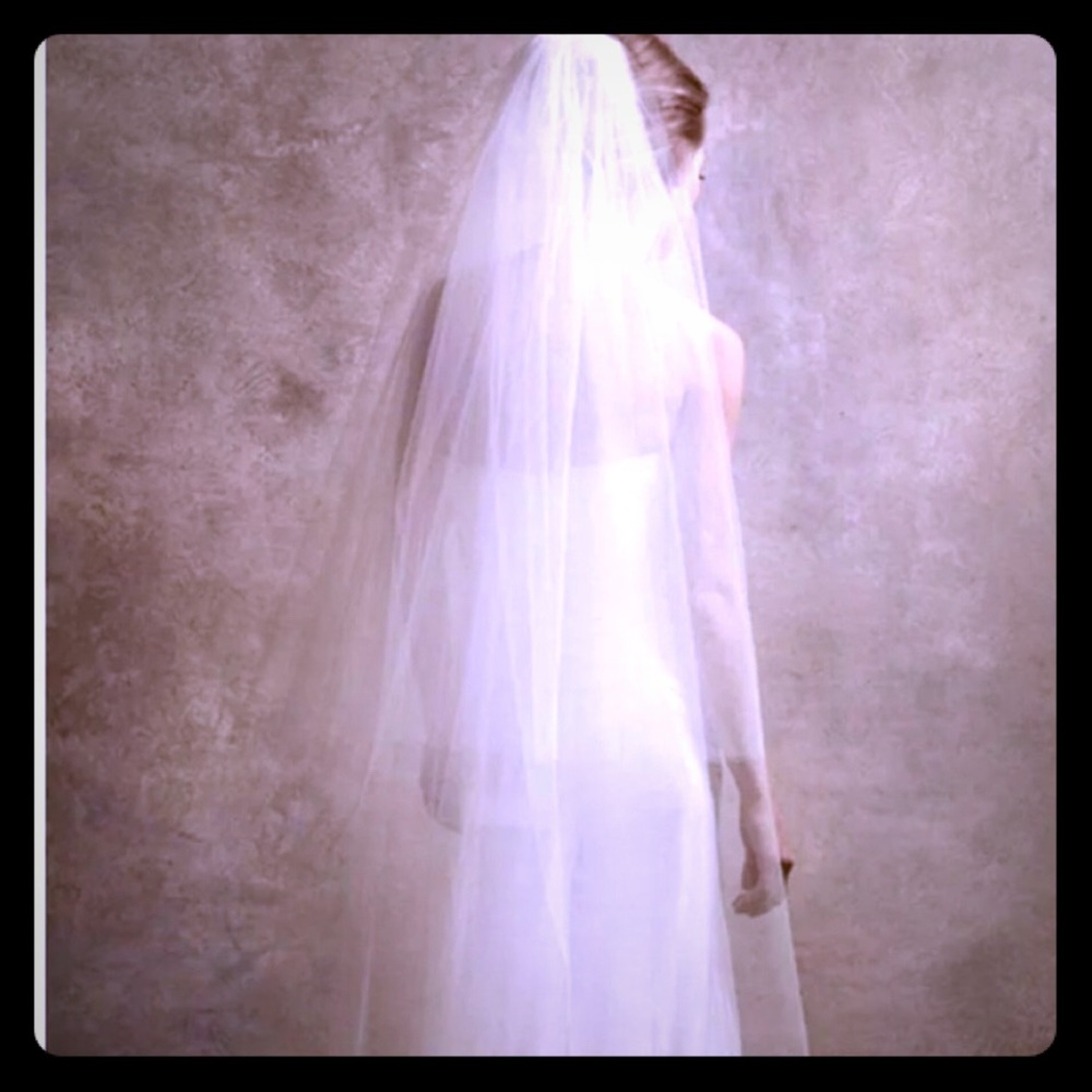 New beautiful 2 Tier bridal veil - Picture 5 of 8